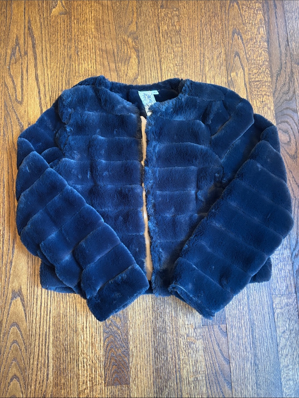 Women’s Navy Faux Fur Jacket Medium Sadie & Sage